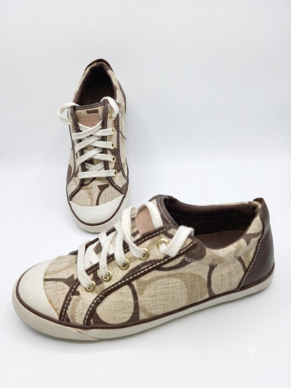 Coach Size 8 Shoes Signature Canvas Low Top Sneakers Brown Women's
